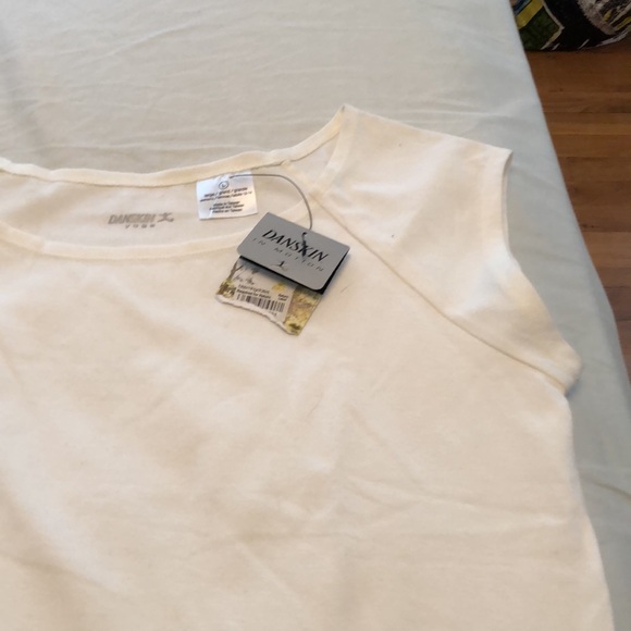 NWT Danskin In Motion Yoga top - Picture 3 of 7